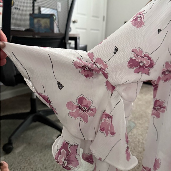 Floral Pink Women's Top p16 - Picture 4 of 5